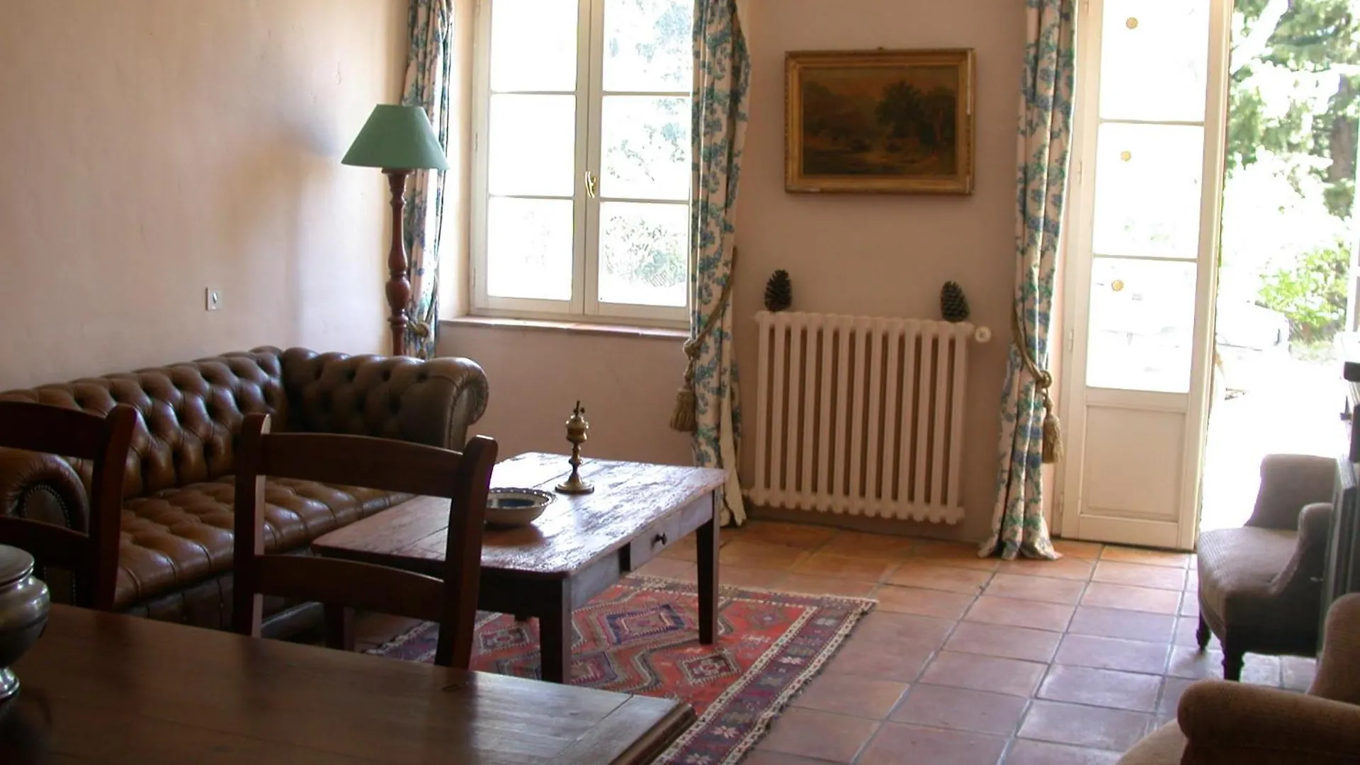 Bastide Hoesperels contacts